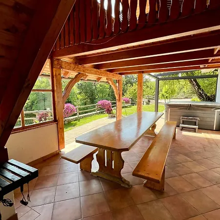 Vineyard Skriti Raj Semesterbostad Leskovec pri Krskem