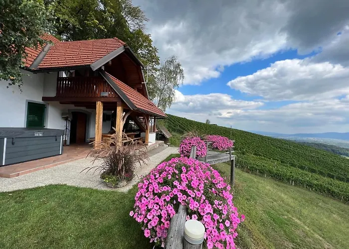 בית נופש Vineyard Skriti Raj Leskovec pri Krskem